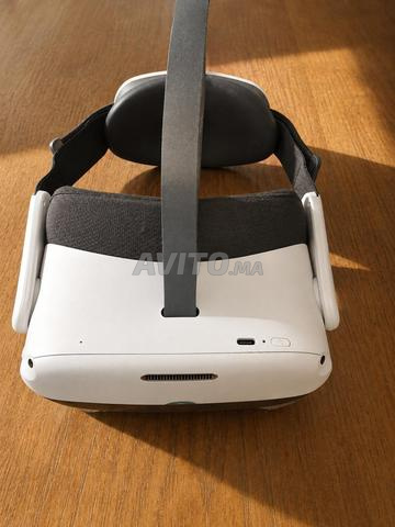 PICO Neo 3 Casque VR avec 2 manettes Neuf - 2