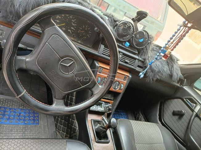 Mercedes-Benz 250 Diesel Manuelle 1988 à Laâyoune