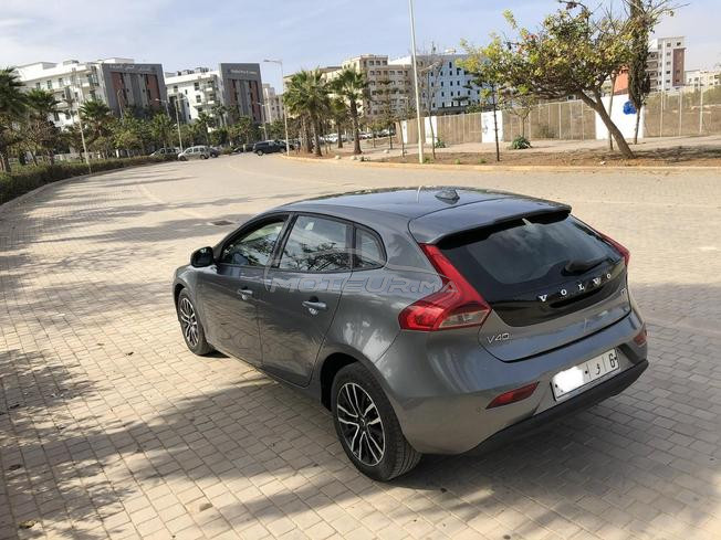 Volvo V40 Diesel Manuelle 2017 à Casablanca