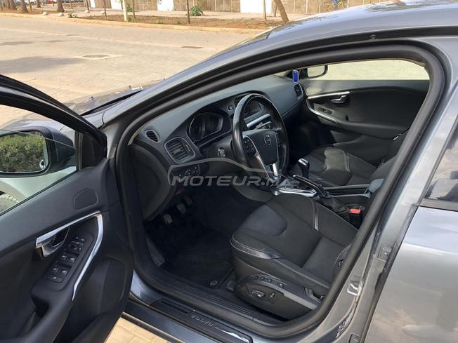 Volvo V40 Diesel Manuelle 2017 à Casablanca