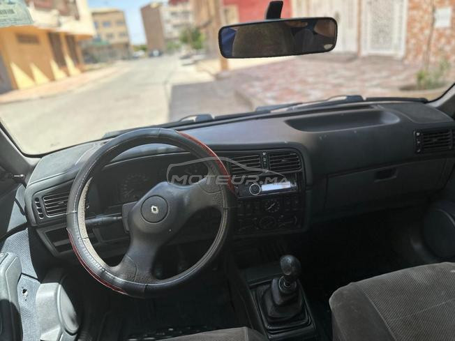 Renault R19 Essence Manuelle 1995 à Oujda
