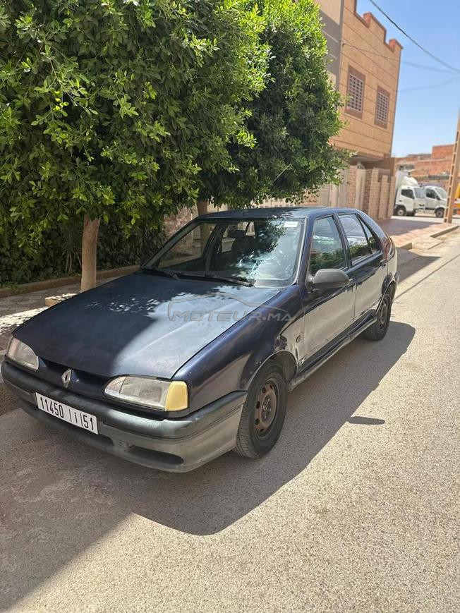 Renault R19 Essence Manuelle 1995 à Oujda