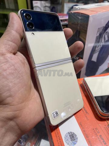 Samsung z Flip3 5G 128 8 - 2