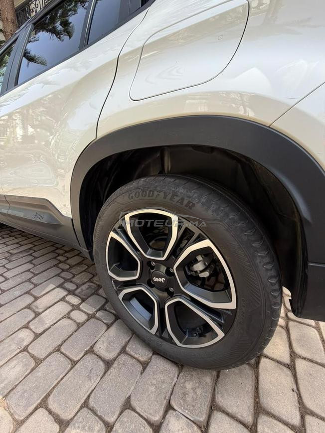 jeep avenger toute option