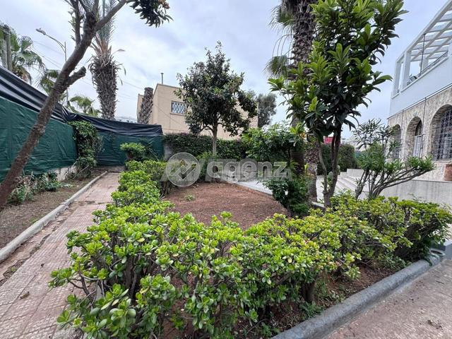 CMN-ME-1742 - Villa à vendre à Mers Sultan