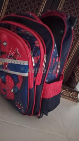 Cartable scolaire à prix raisonnable, contactez-moi pour plus d'informations - 2