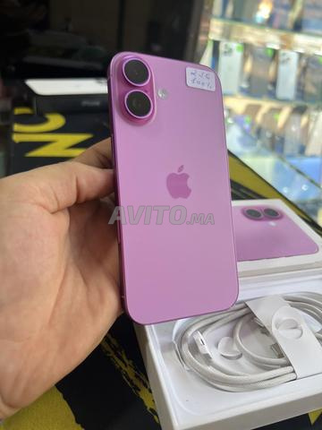 iPhone 16 Normal neuf 💞 - 2