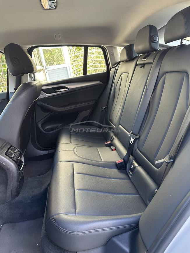 BMW x4 XDrive 20 D en excellent état 