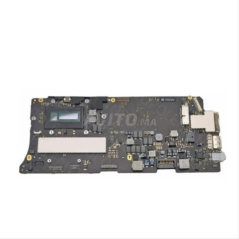 بطاقات أم ماك بوك برو i5 i7 من 2012 إلى 2020
