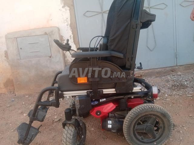 Fauteuil roulant électrique Invacare importé du Danemark