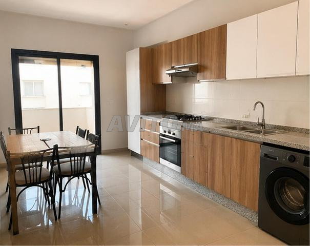Appartement à louer 70 m² à Casablanca - 2