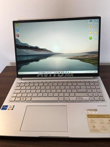ASUS Vivobook i7 13 gen 16GO SSD 16X1605VA
