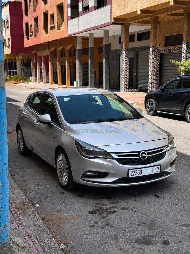 Opel Astra 1.6 CDTI 2016 – Très bon état