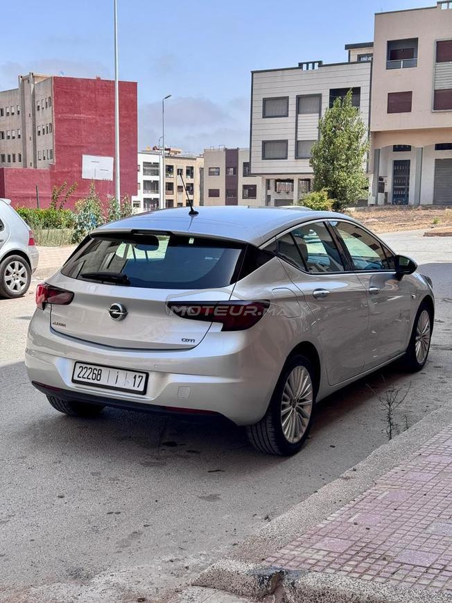 Opel Astra 1.6 CDTI 2016 – Très bon état