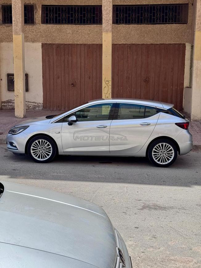 Opel Astra 1.6 CDTI 2016 – Très bon état