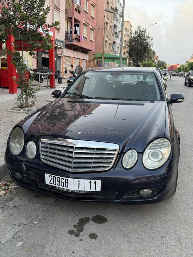 Mercedes E220 modèle 2007