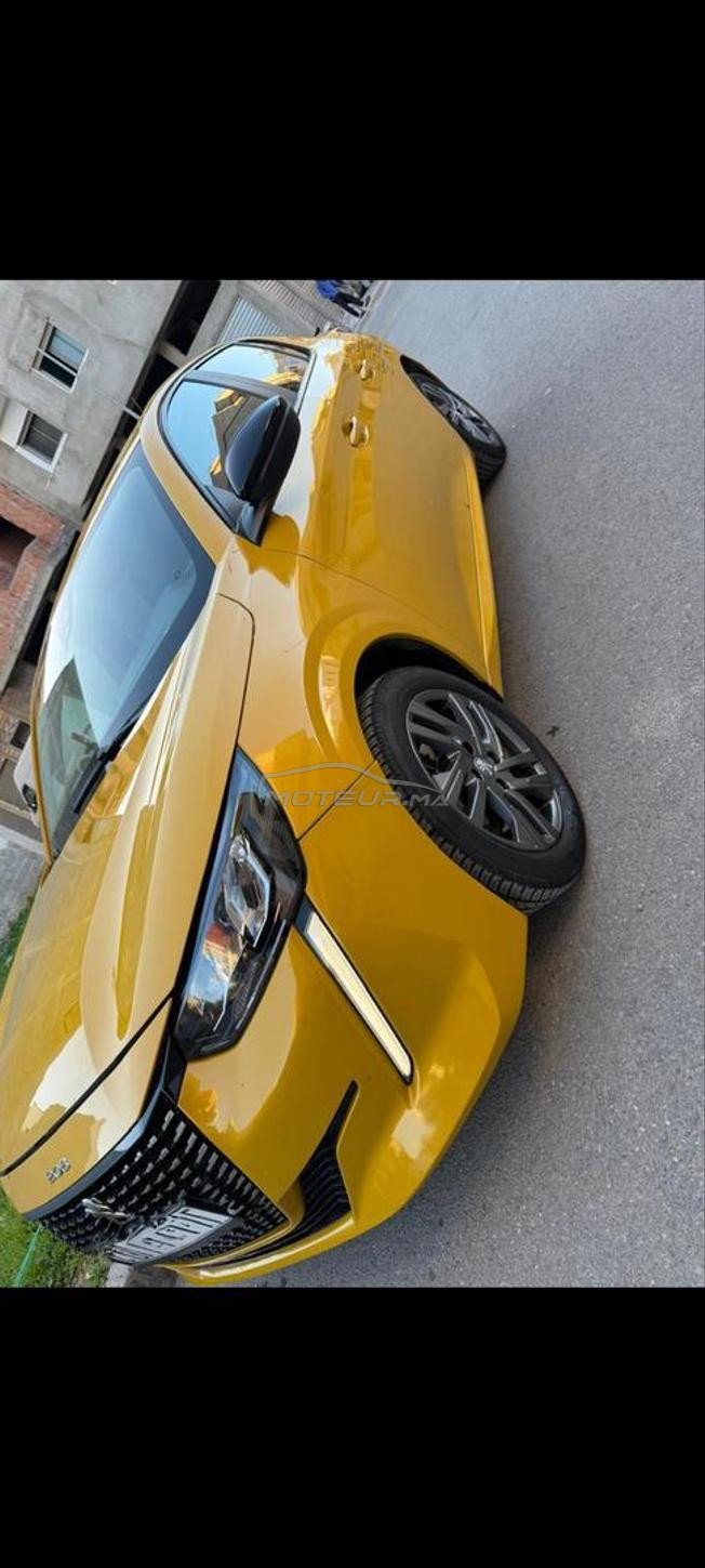 Peugeot 208 automatique allure 6 cv