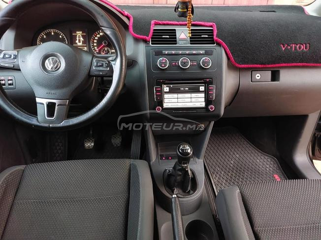 voiture Touran 7places modèle 2013 dédouané 2016