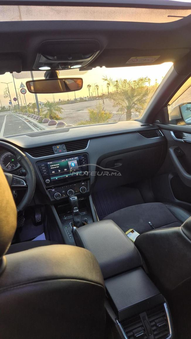 ṣ̌koda Octavia L&K 2021 premiere main