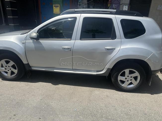 Dacia duster premier main