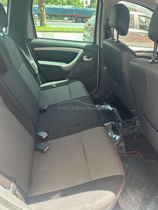 Dacia duster premier main