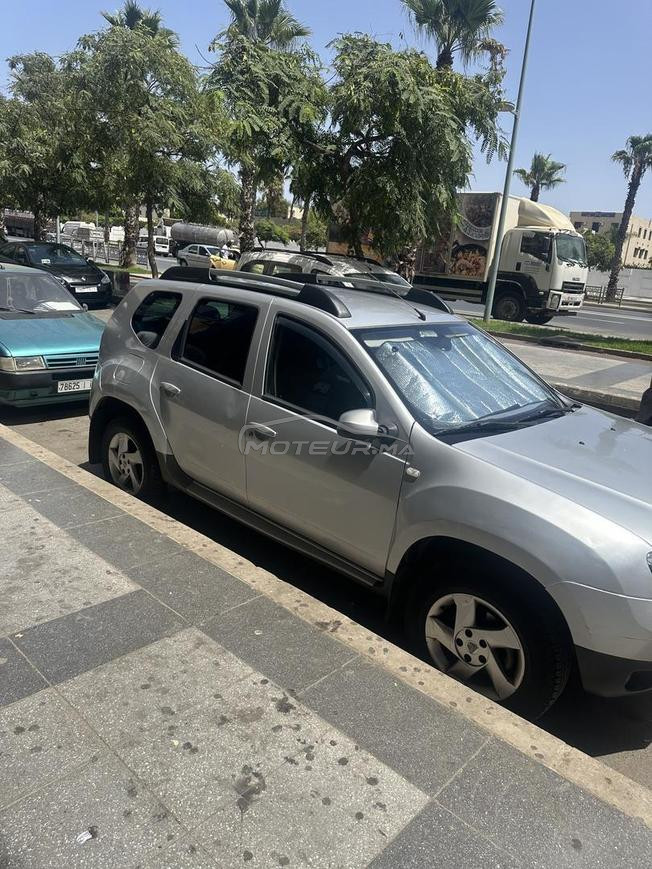 Dacia duster premier main
