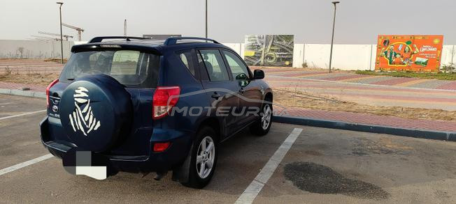 rav 4 للبيع . عامرة 