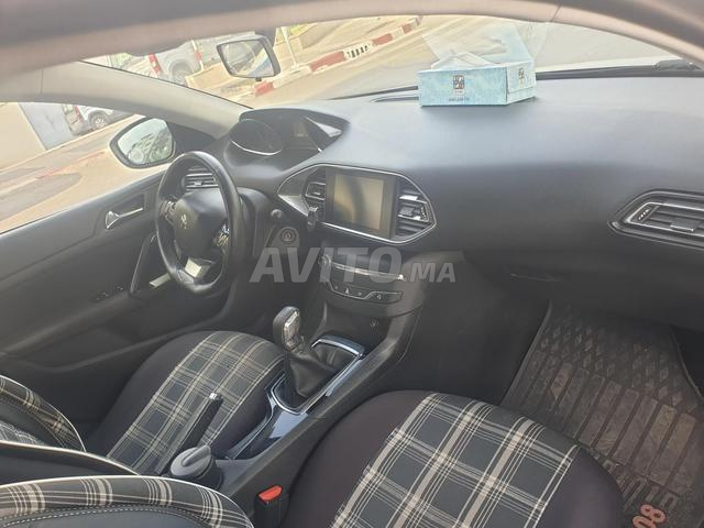 Peugeot 308 - 2