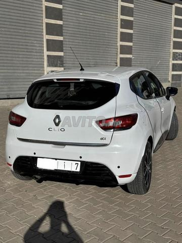 Renault Clio Diesel Automatique 2017 à Casablanca - 2