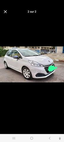 بيجو 208 ديزل يدوية 2017 في مكناس - 2