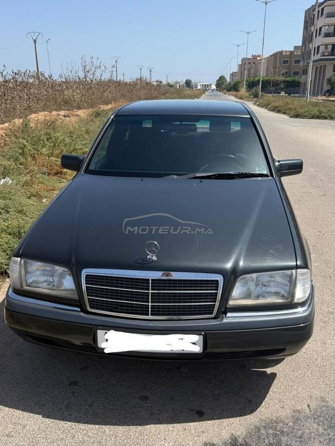 Mercedes c180 essence collection 