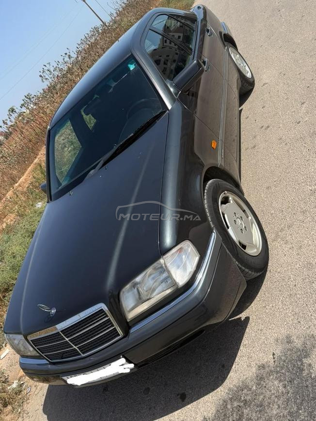 Mercedes c180 essence collection 