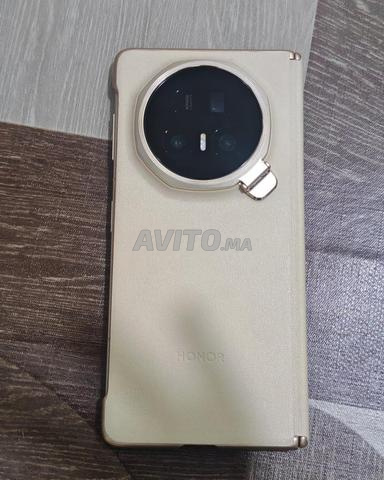 HONOR MAGIC V5 AVEC STYLET ET CHARGEUR - 2