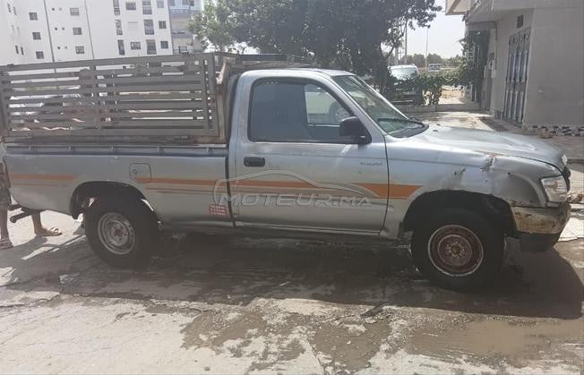 toyota hilux modèle 2001 premier man  