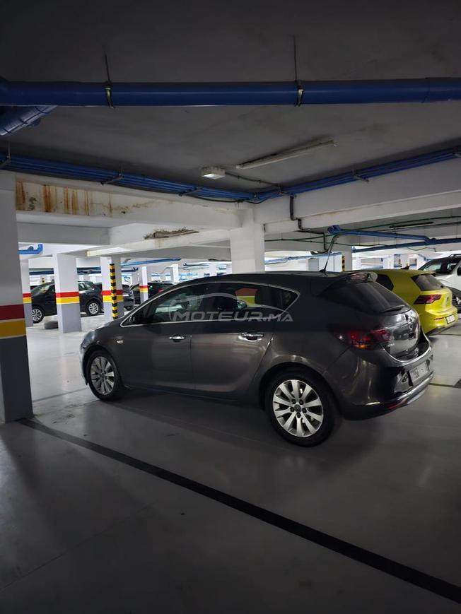 Opel Astra Diesel Manuelle 2013 à Casablanca