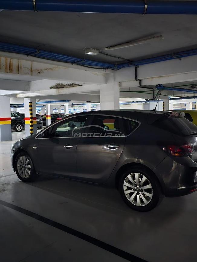 Opel Astra Diesel Manuelle 2013 à Casablanca
