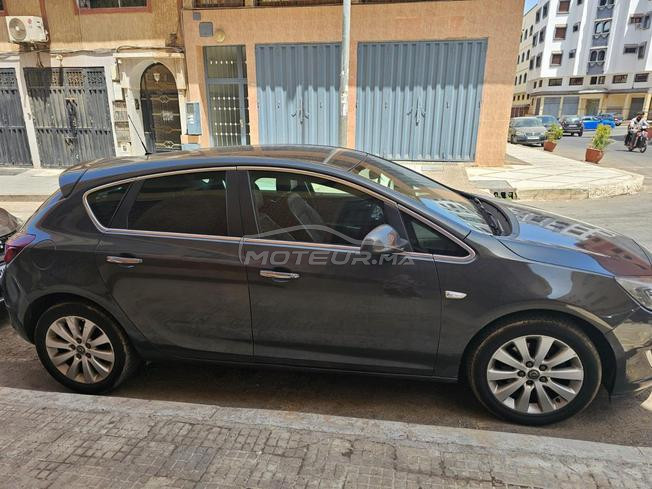 Opel Astra Diesel Manuelle 2013 à Casablanca