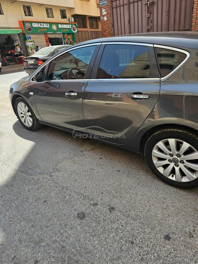 Opel Astra Diesel Manuelle 2013 à Casablanca