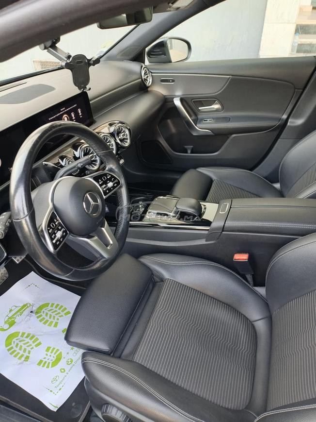 Mercedes Benz A180