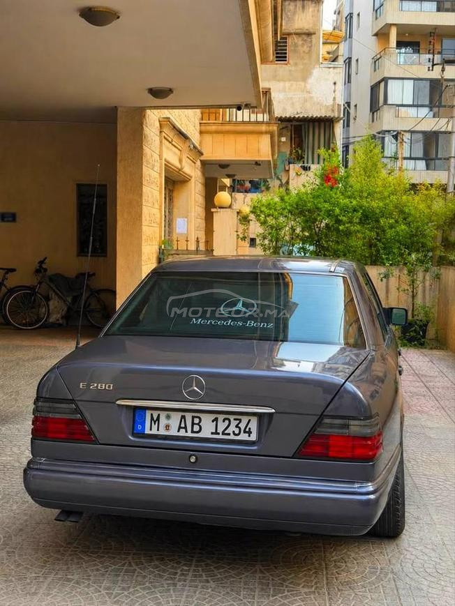 Mercedes-Benz E 280