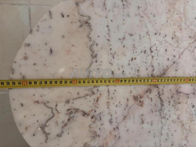 طاولة نحاسية ورخامية عتيقة رائعة - 2