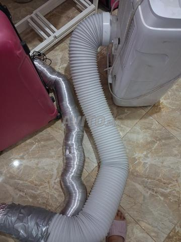 للبيع مكيف هواء متنقل وأنبوب تمديد - 2