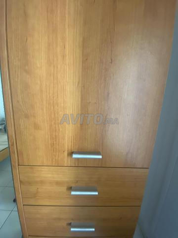 Armoire bois rangement vêtements avec miroir - 2