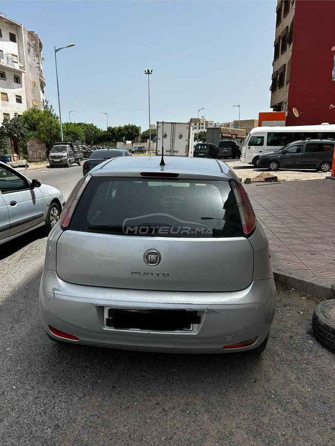 Fiat Punto Diesel Manuelle 2014 à El Jadida