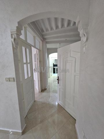 Location appartement 3 chambres Hay Mohammadi - 2