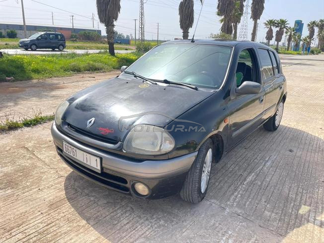 Renault Clio Diesel Manuelle 2000 à Casablanca