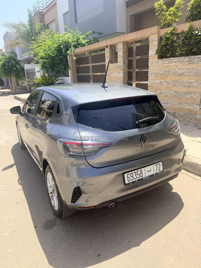 clio 5 état neuf