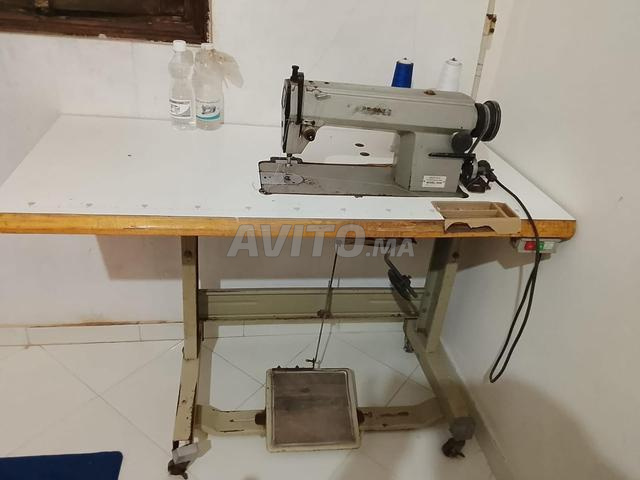 Machine à coudre - 2