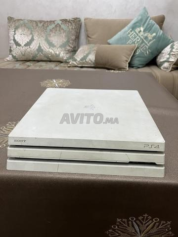 PS4 Pro Blanche 1TB (Sans manette) - 2