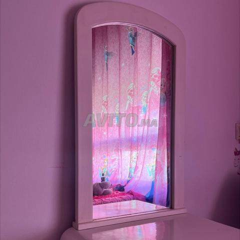 Vanité et miroir en bois véritable - 2